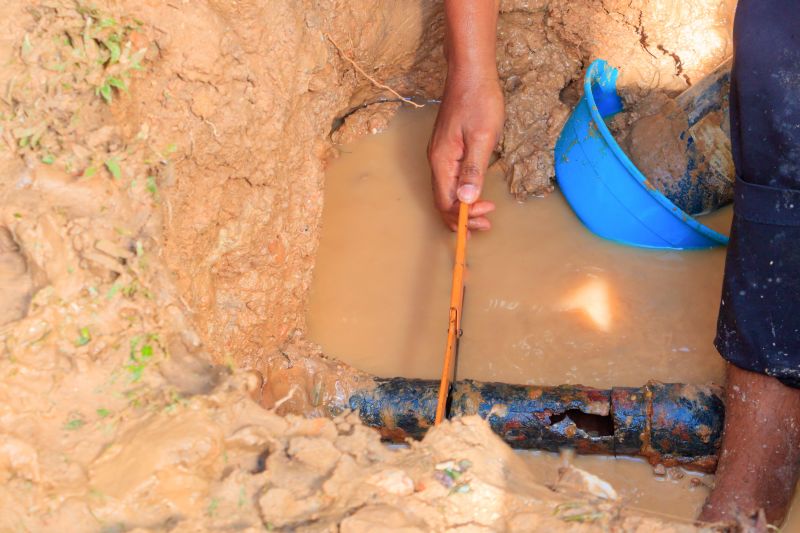 Repairing Drainage Pipes